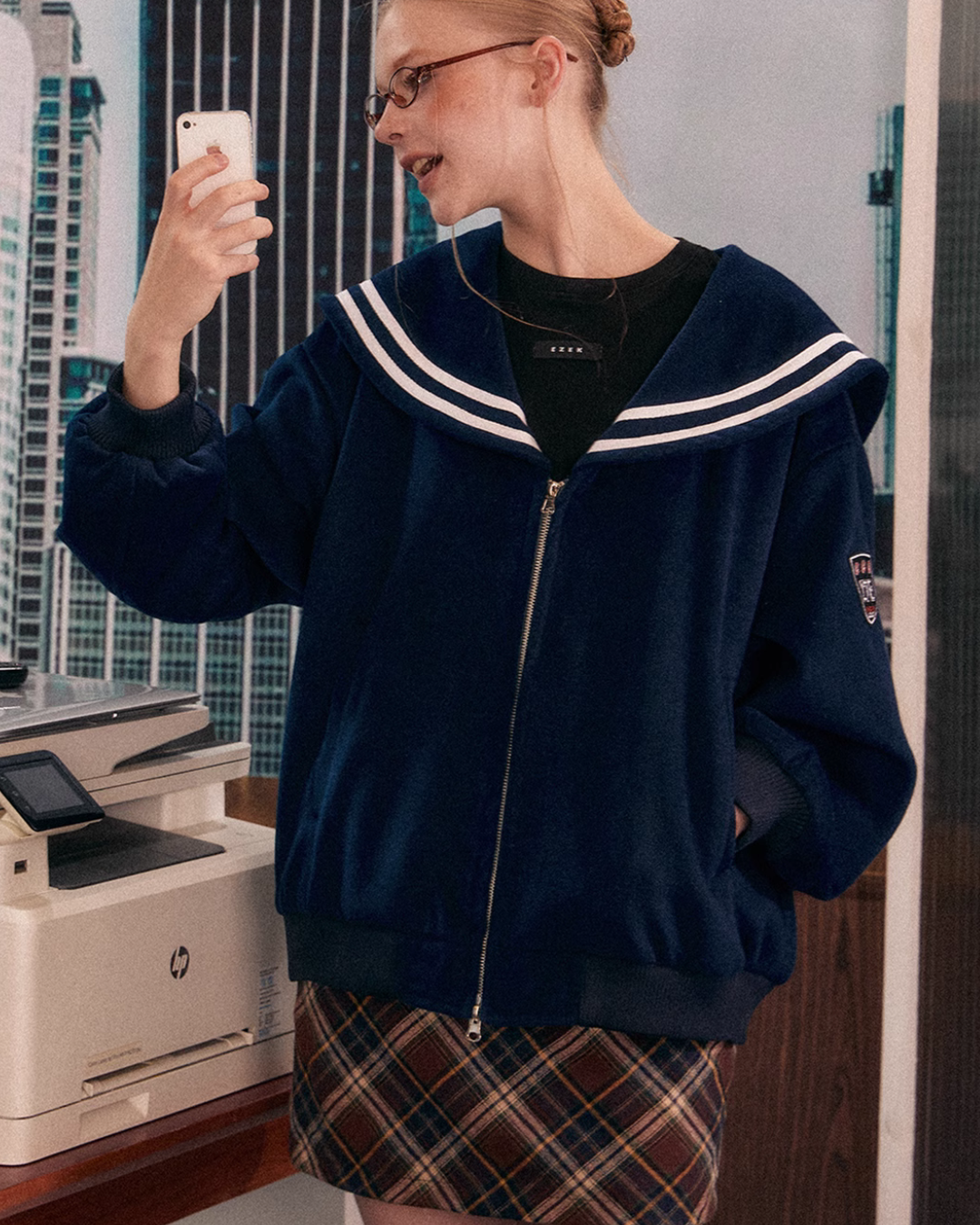 Sailor Collar Knit Jacket / Paid Skirt