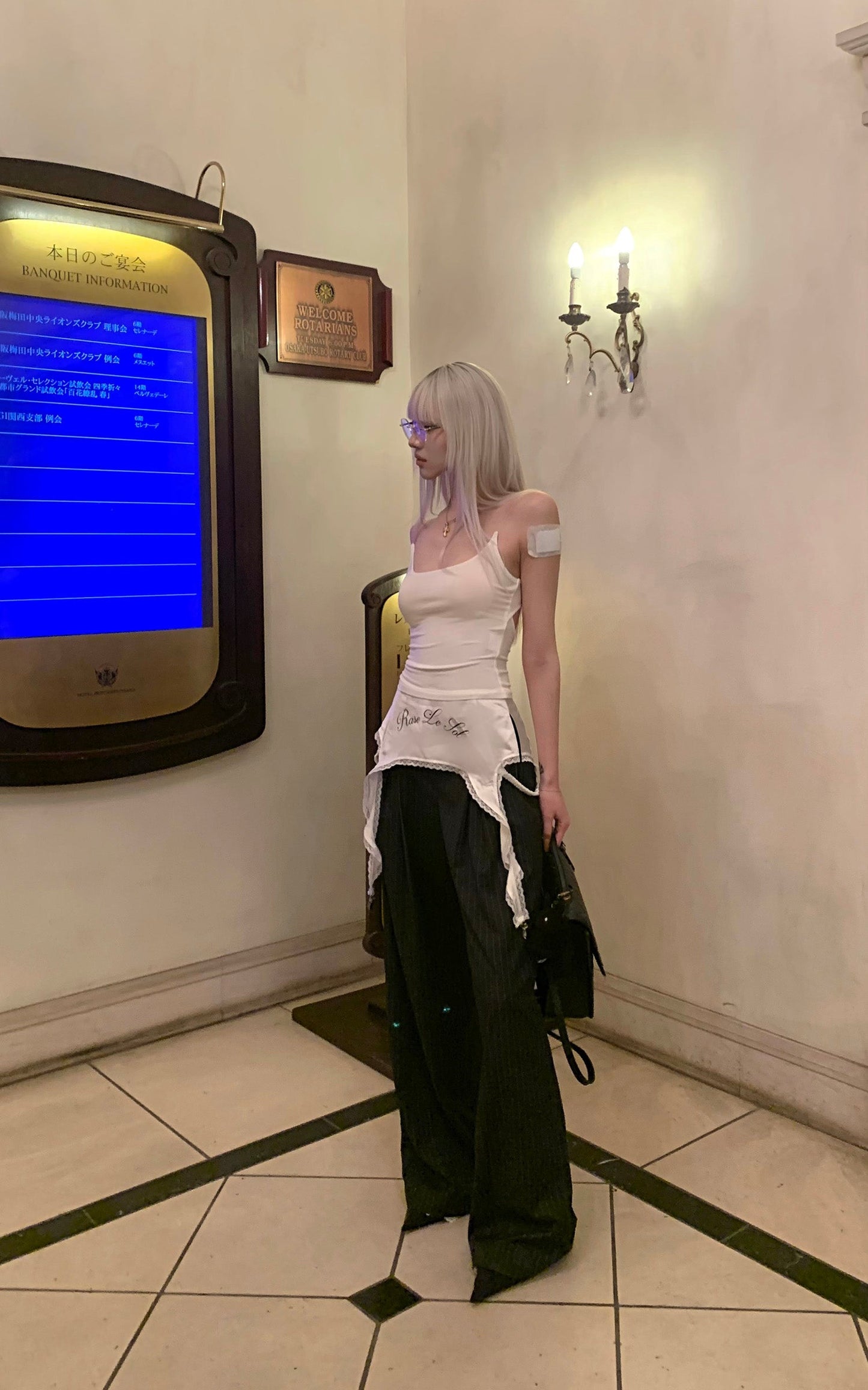 Invisible Fishline White Camisole