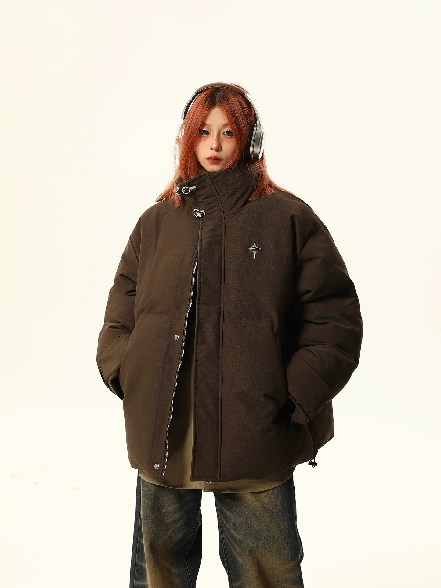 Collar Metal Emblem Puffer Jacket