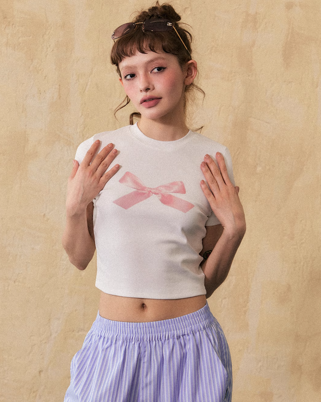 リボンプリントクロップTシャツ
