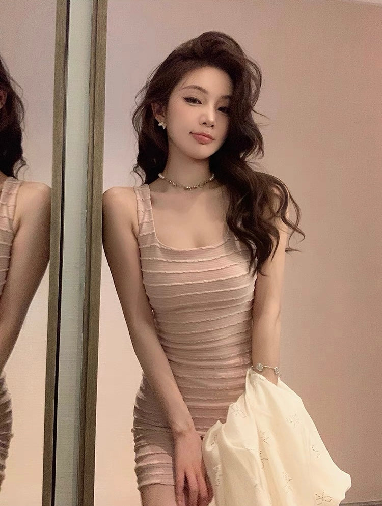 Arla Dress
