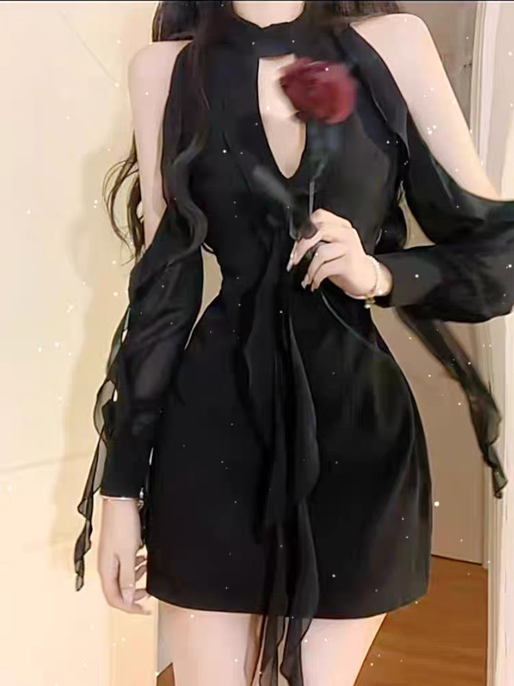 ショルダーレスドレス