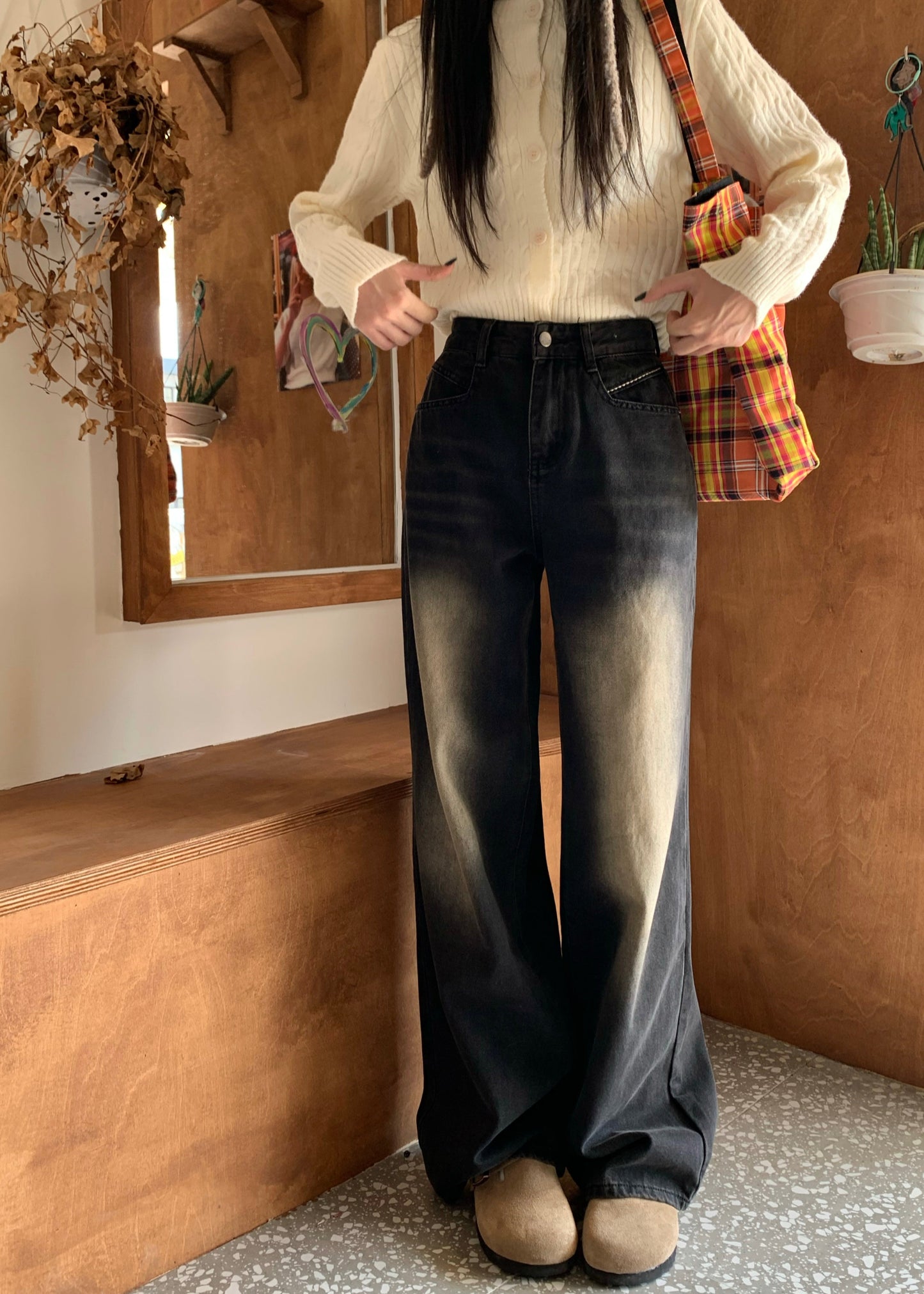 Fade Wash Print Jeans
