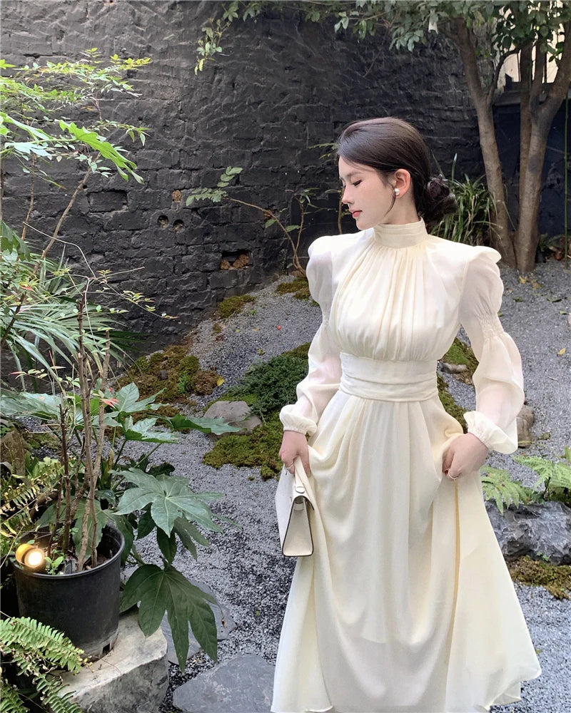 ホワイトシフォンサンドレス