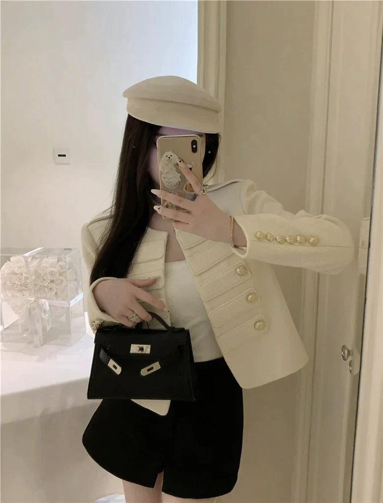White Buttoned Jacket