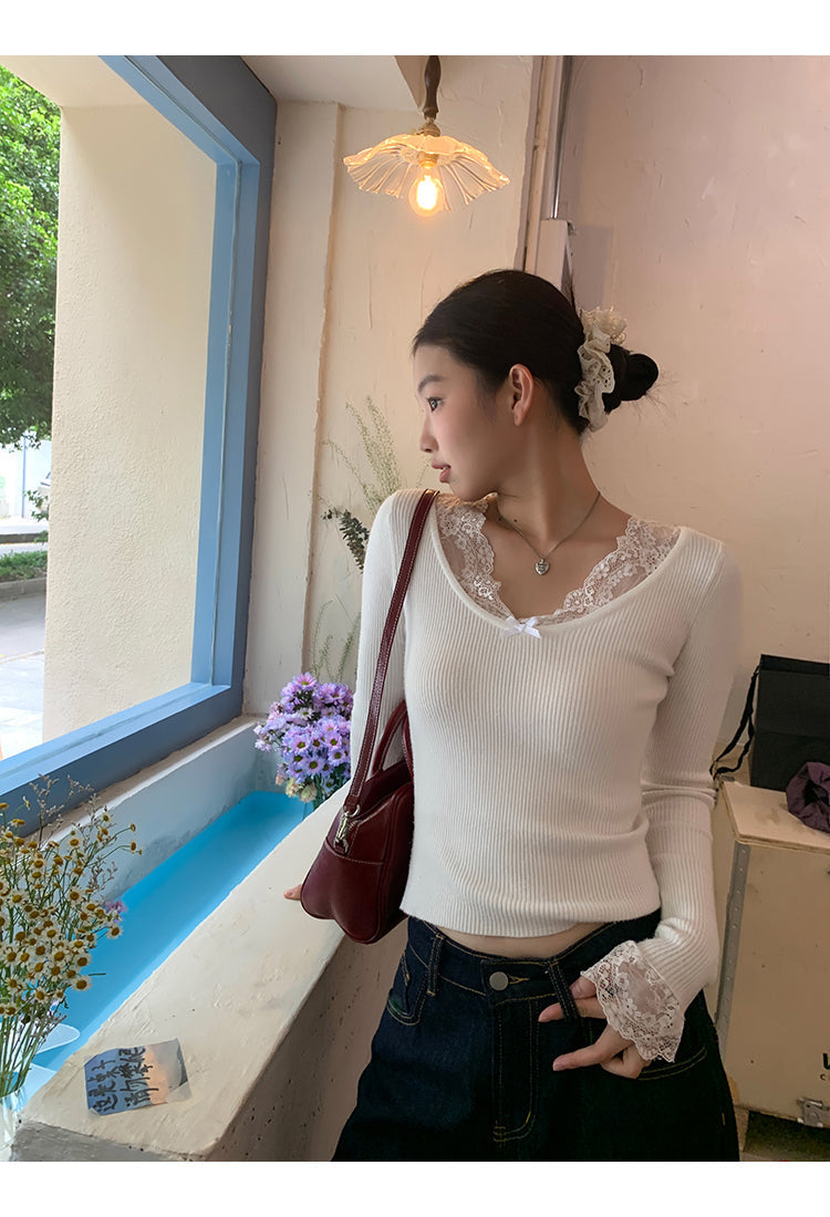 Retro Lace Trim Long Sleeve Top