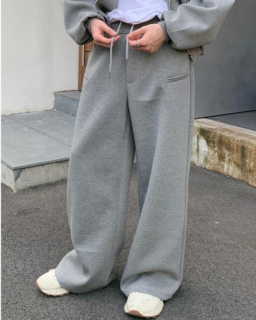Casual Hoodie & Plain Sweatpants