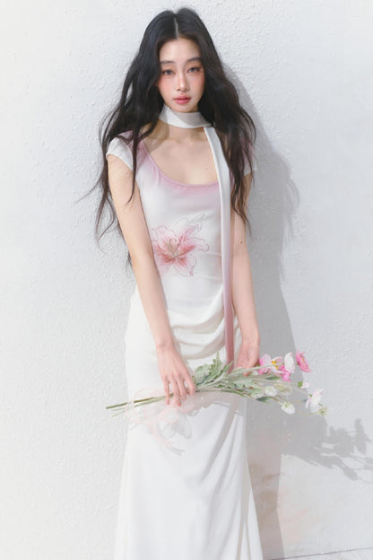 クラシックな花柄ドレス
