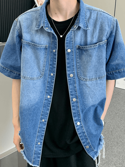 ダブルポケット付きデニムシャツ