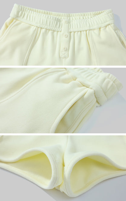 Cream Yellow Fitted Long-Sleeve Tee & Relaxed Shorts Set