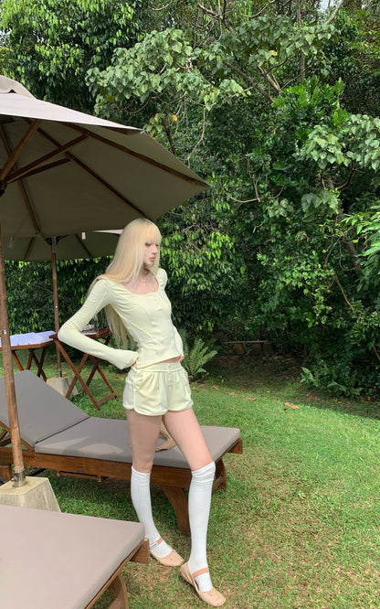 Cream Yellow Fitted Long-Sleeve Tee & Relaxed Shorts Set