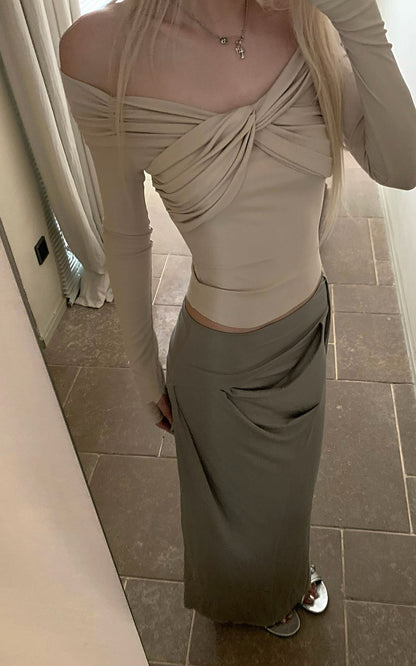 Twisted Off-Shoulder Ribbed Top