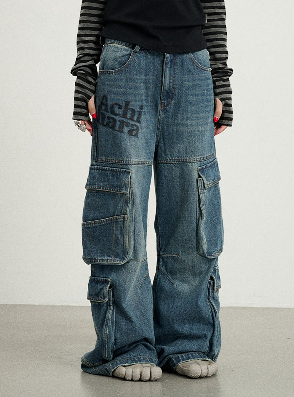 Logo Wide Denim Cargo Jeans