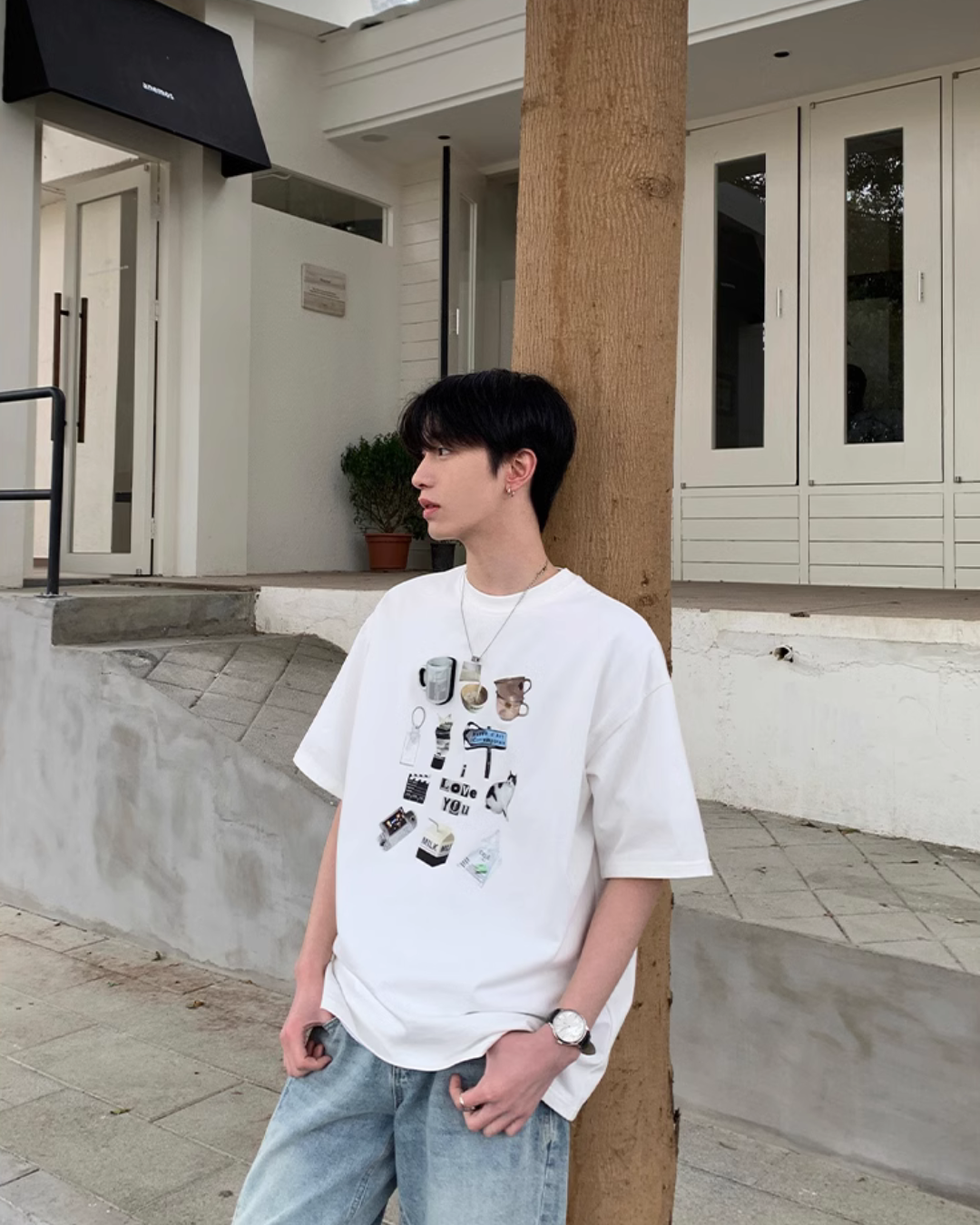 グラフィックプリントTシャツ