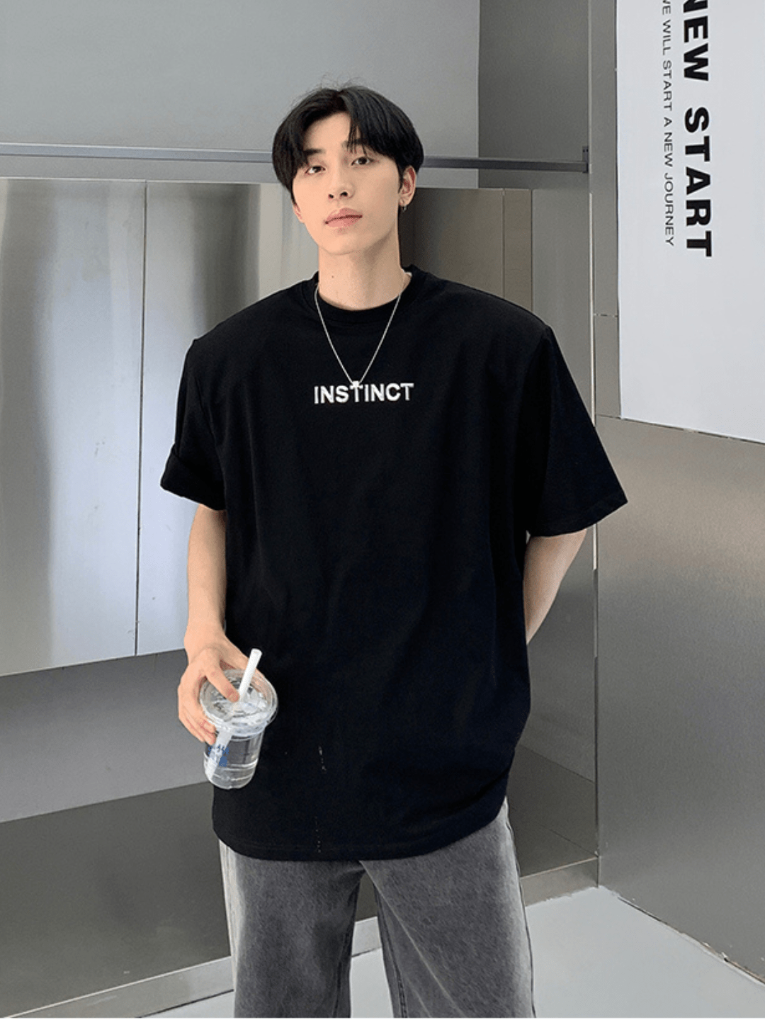 リラックスフィット ハーフスリーブTシャツ