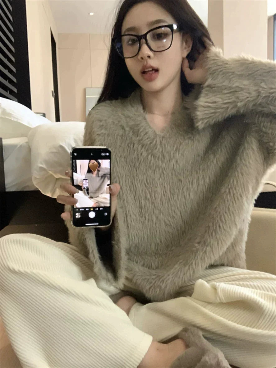 フリースVネックセーター