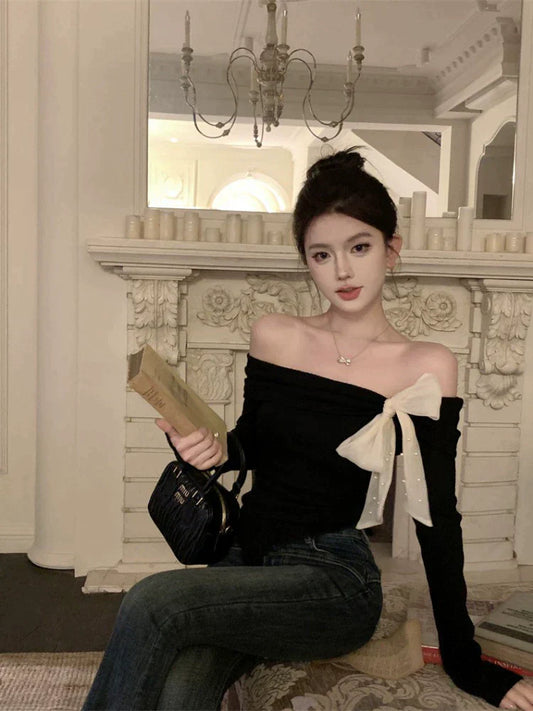 Chloe Bow Top