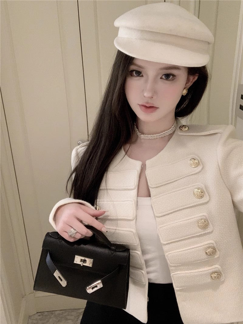 White Buttoned Jacket