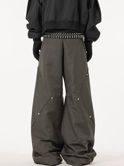 Wide-leg Pleats Trousers