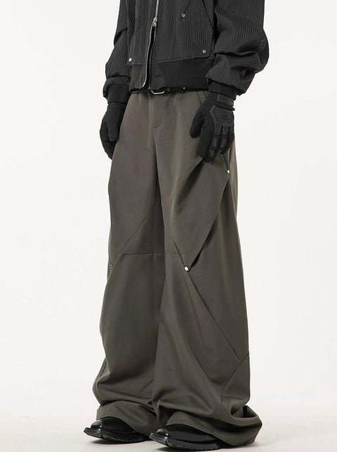 Wide-leg Pleats Trousers