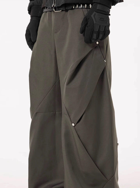 Wide-leg Pleats Trousers