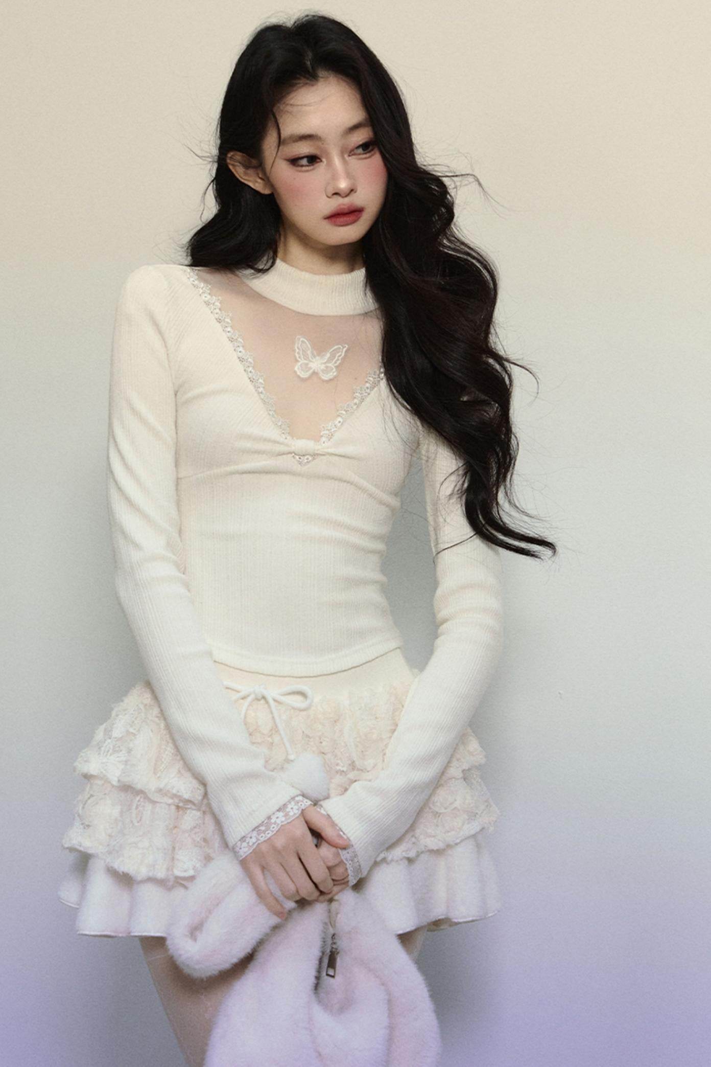 Long Sleeve V-Neck Lace Top - My Store