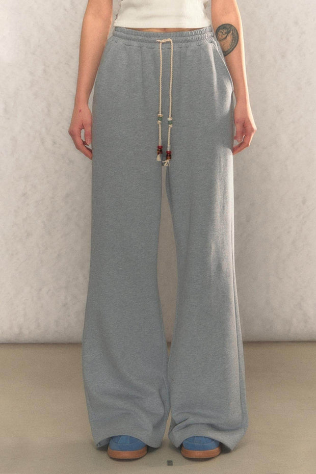 V-Neck Sweatshirt & Pants Set - My Store