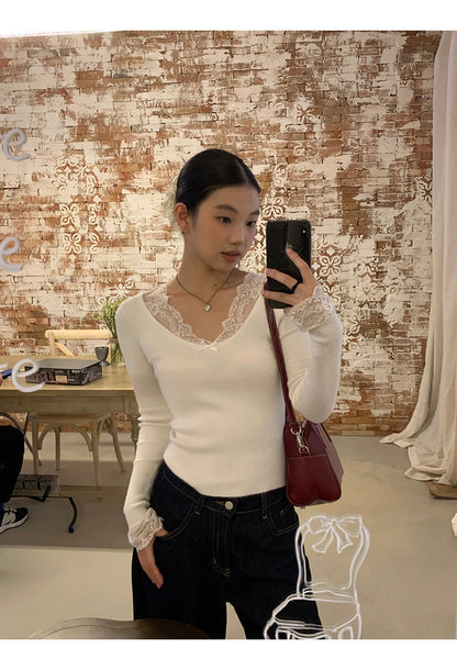 Retro Lace Trim Long Sleeve Top