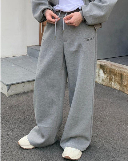 Casual Hoodie & Plain Sweatpants